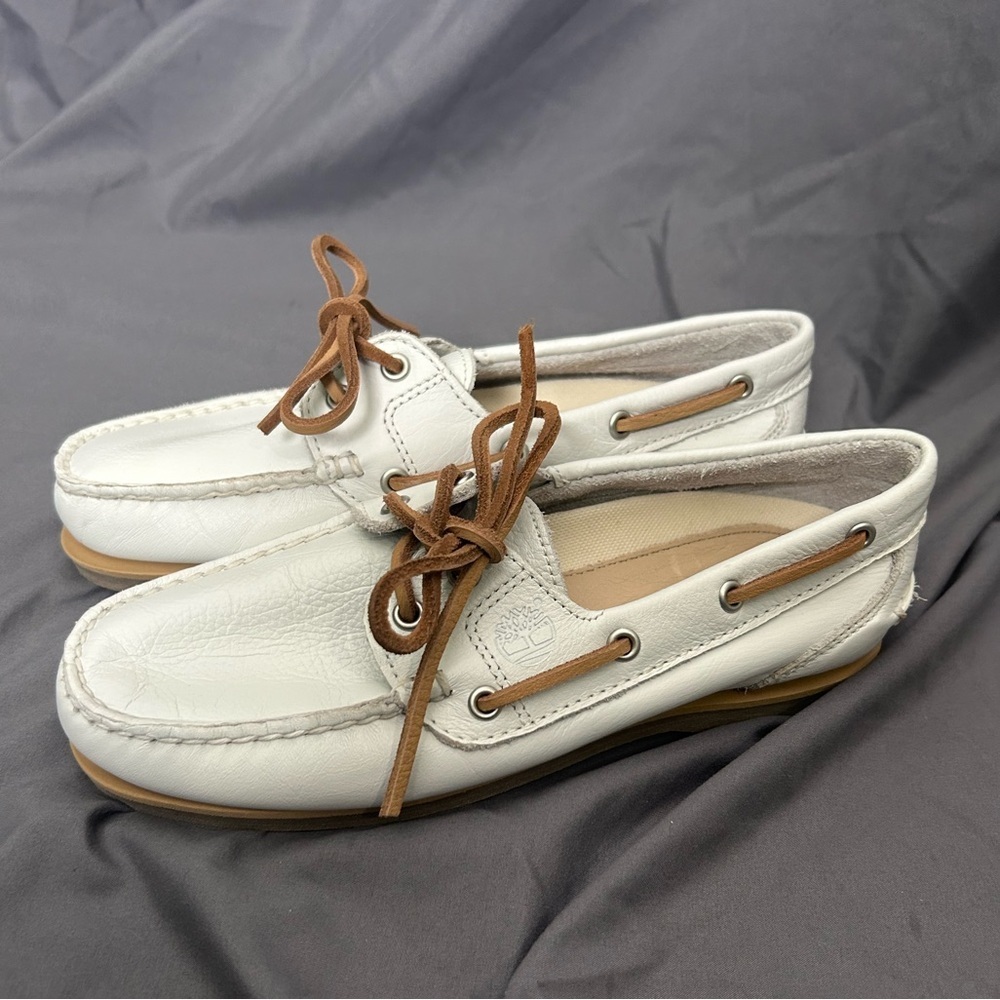 Timberland Classic Womens Boat Shoe White Tan laces size 7 Leather Flats Slip on - Picture 3 of 10
